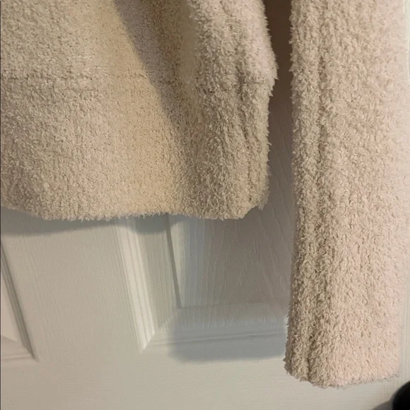 Jessica Simpson Cream Sweater with Pink Hearts - Picture 6 of 7